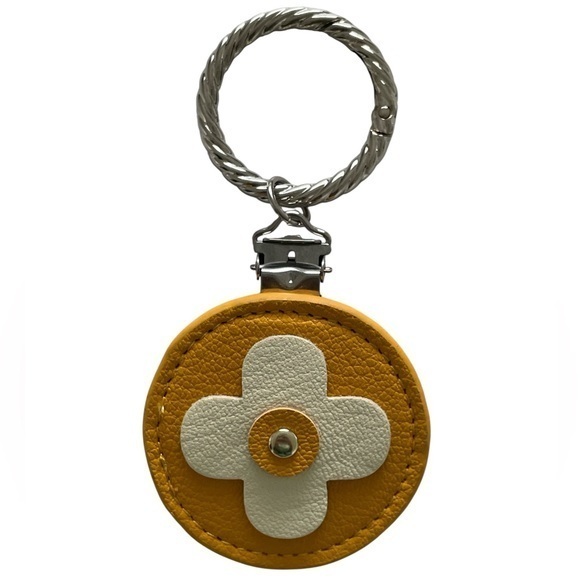 Accessories - Yellow and Cream Flower Hat Clip Keychain
